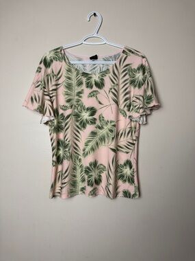 W5 Pink Short Sleeve Top with Green Tropical Leaf Print size M